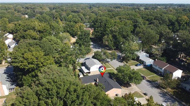 1057 Clipper DR, Hampton, VA 23669