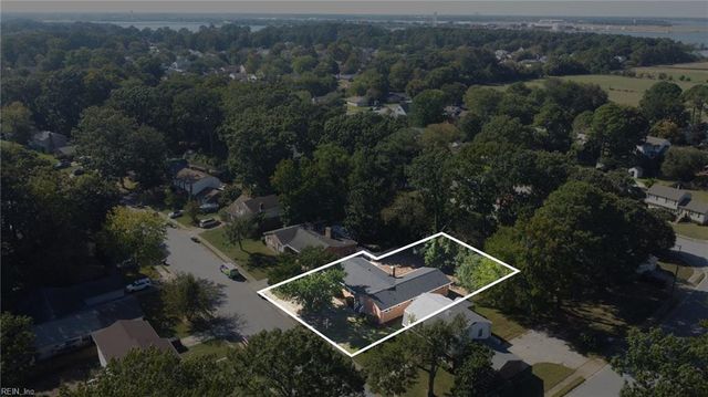 1057 Clipper DR, Hampton, VA 23669