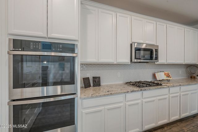 13073 E Cembeline Lane, Tucson, AZ 85747