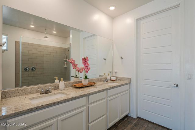 13073 E Cembeline Lane, Tucson, AZ 85747