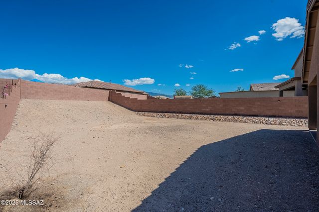 13073 E Cembeline Lane, Tucson, AZ 85747