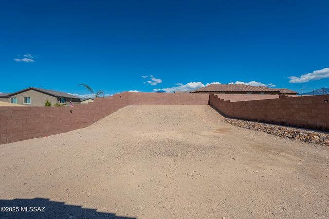 13073 E Cembeline Lane, Tucson, AZ 85747