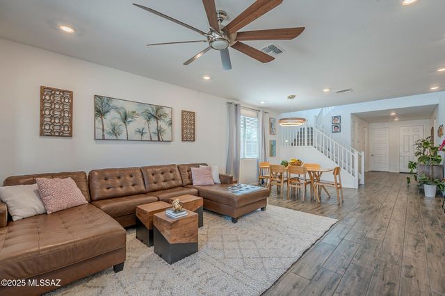 13073 E Cembeline Lane, Tucson, AZ 85747