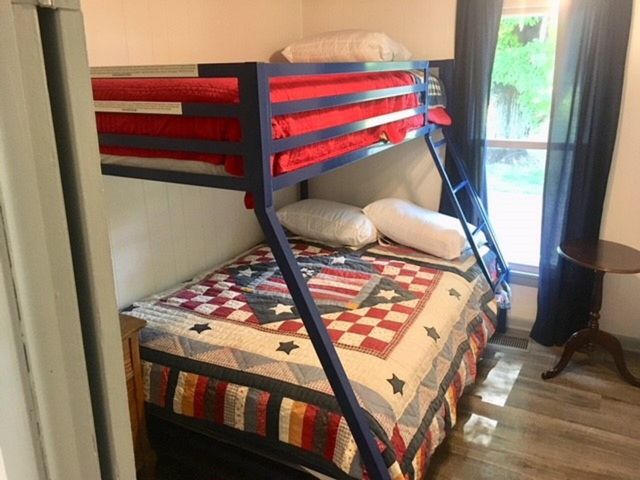 416 W Russell Drive, Coldwater, MI 49036