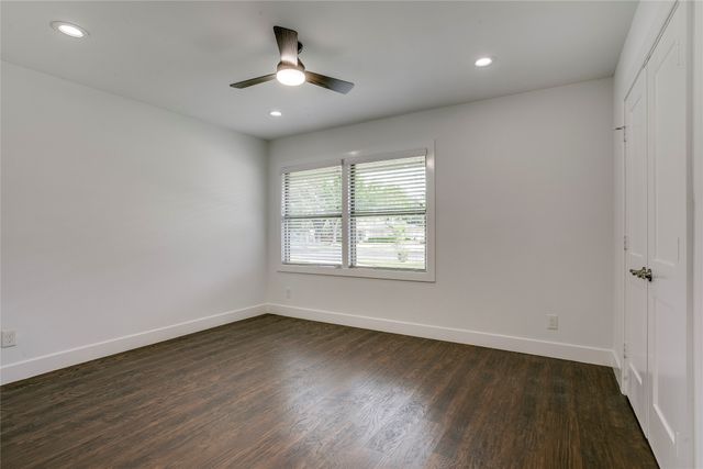 6207 Royal Lane, Dallas, TX 75230