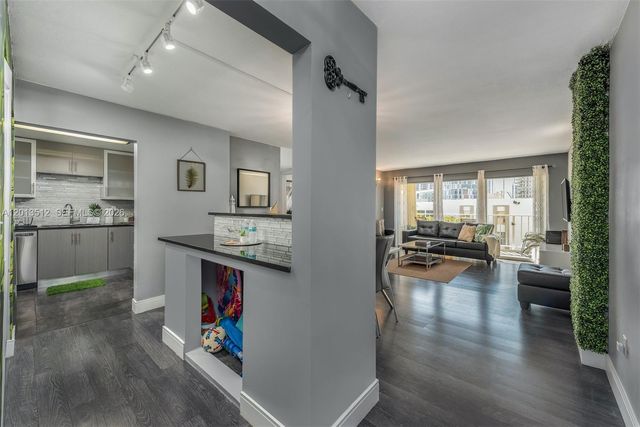 200 178th Dr 604, Sunny Isles Beach, FL 33160
