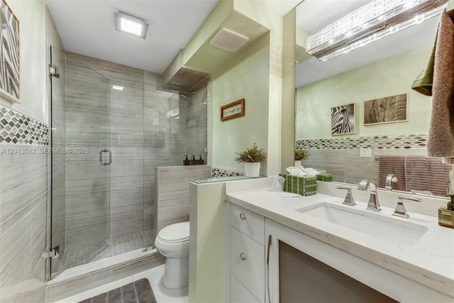 200 178th Dr 604, Sunny Isles Beach, FL 33160