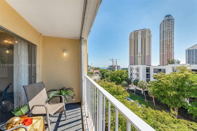 200 178th Dr 604, Sunny Isles Beach, FL 33160