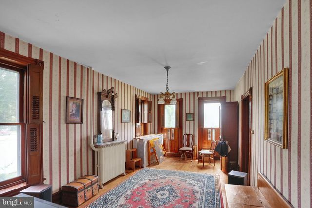 15179 KUTZTOWN RD, Kutztown, PA 19530