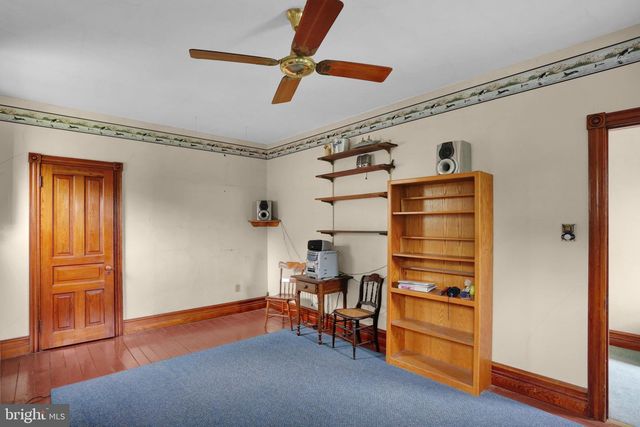 15179 KUTZTOWN RD, Kutztown, PA 19530