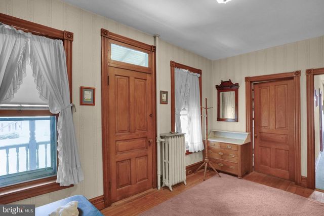 15179 KUTZTOWN RD, Kutztown, PA 19530
