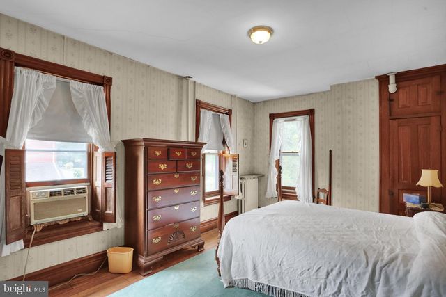 15179 KUTZTOWN RD, Kutztown, PA 19530