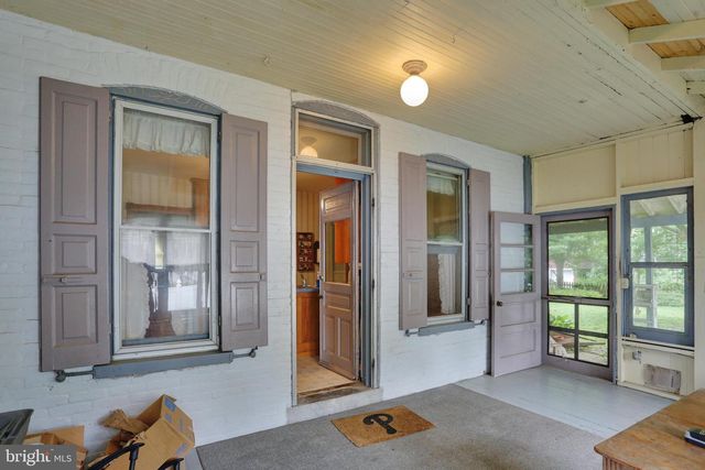 15179 KUTZTOWN RD, Kutztown, PA 19530