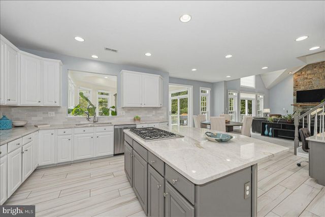 15125 ROLLINMEAD DR, Gaithersburg, MD 20878
