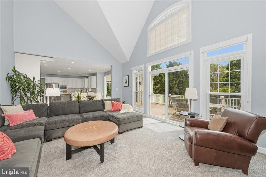 Image 26 of property listing at 15125 ROLLINMEAD DR, Gaithersburg, MD 20878