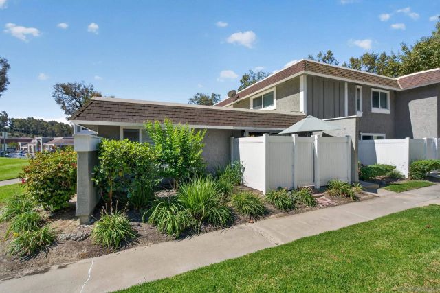 25861 via pera, Mission Viejo, CA 92691