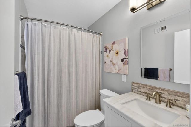 25861 via pera, Mission Viejo, CA 92691