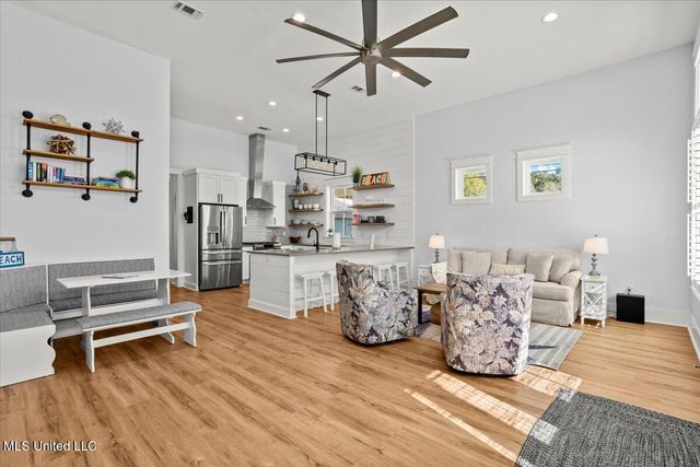 4604 Finley Street, Gulfport, MS 39501