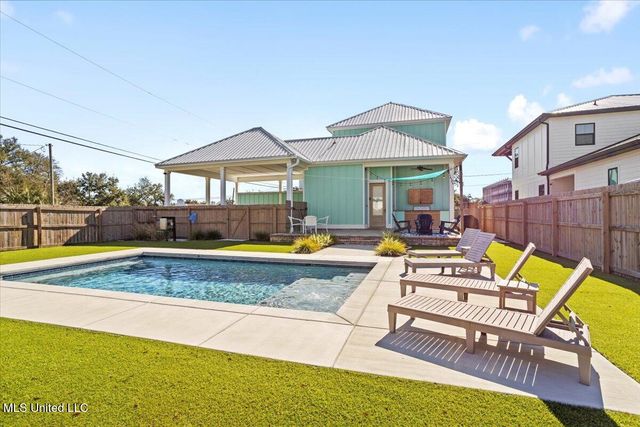 4604 Finley Street, Gulfport, MS 39501