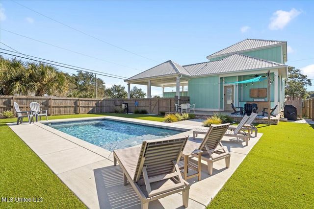 4604 Finley Street, Gulfport, MS 39501