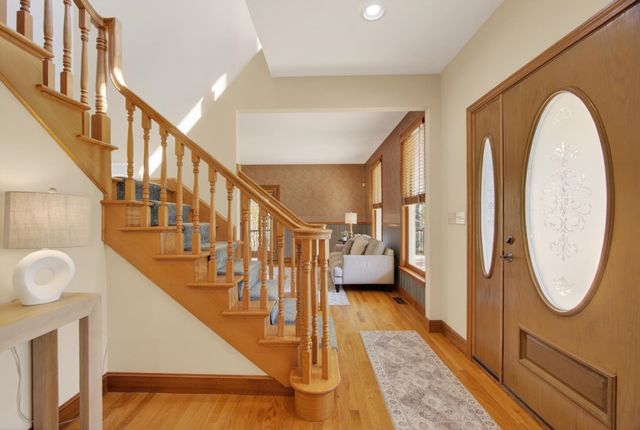 55 Lazarus Way, Salem, NH 03079