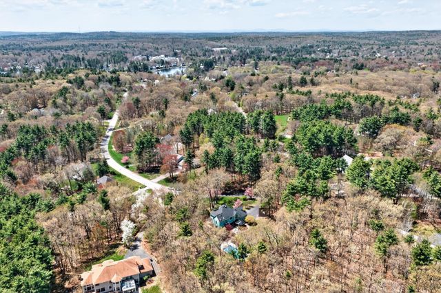55 Lazarus Way, Salem, NH 03079