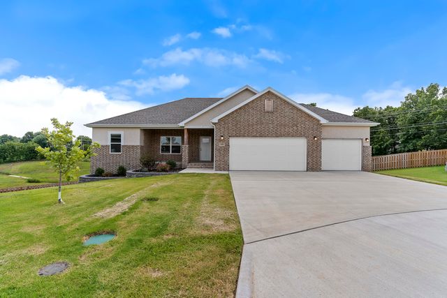 608 N Baywood Drive, Nixa, MO 65714