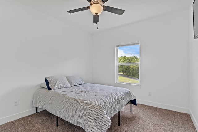 608 N Baywood Drive, Nixa, MO 65714