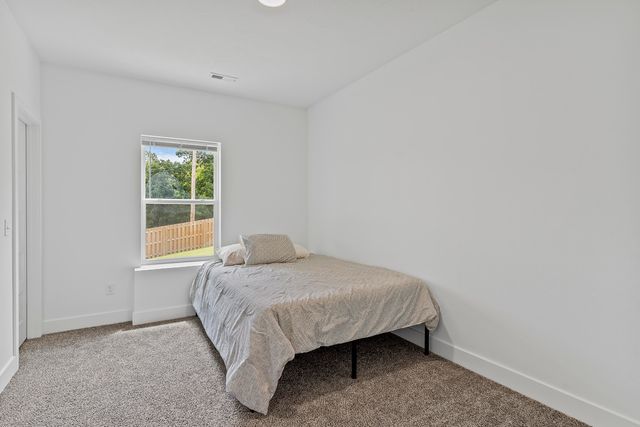 608 N Baywood Drive, Nixa, MO 65714