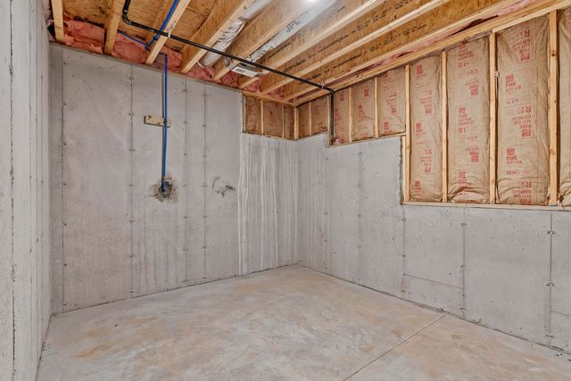 608 N Baywood Drive, Nixa, MO 65714