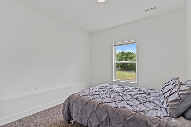 608 N Baywood Drive, Nixa, MO 65714