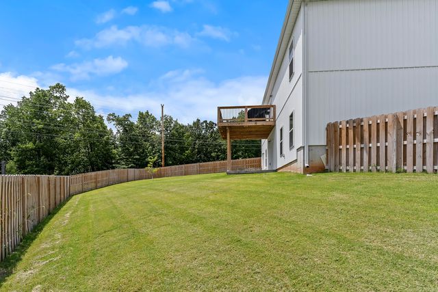 608 N Baywood Drive, Nixa, MO 65714