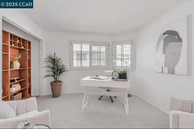 5258 Pebble Glen Dr, Concord, CA 94521