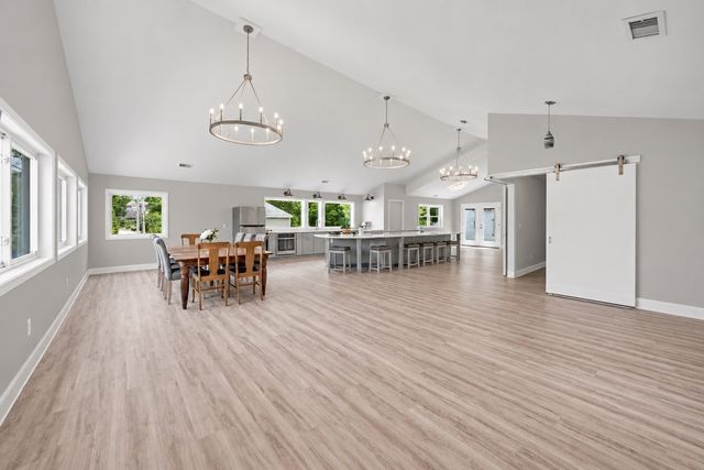 6 Wilson Ave, Spencer, MA 01562