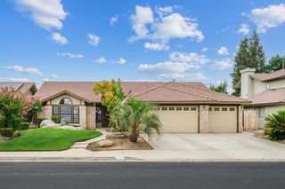 2077 Gibson Avenue, Clovis, CA 93611