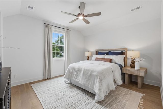 5501 Reeds Road, Mission, KS 66202