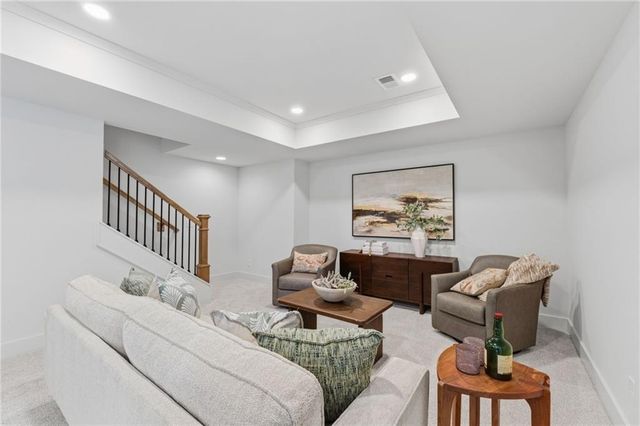 5501 Reeds Road, Mission, KS 66202