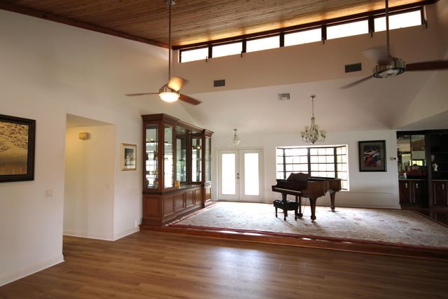 21597 Reflection Lane, Boca Raton, FL 33428