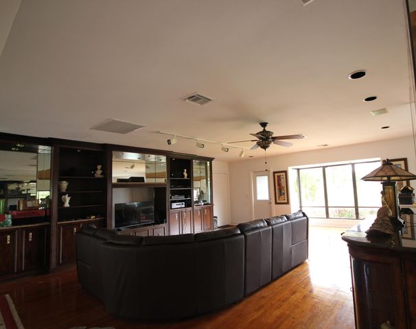 21597 Reflection Lane, Boca Raton, FL 33428