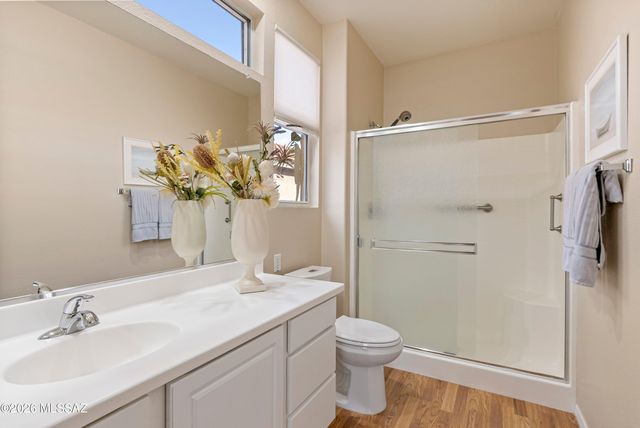 9461 N Twinkling Shadows Way, Tucson, AZ 85743