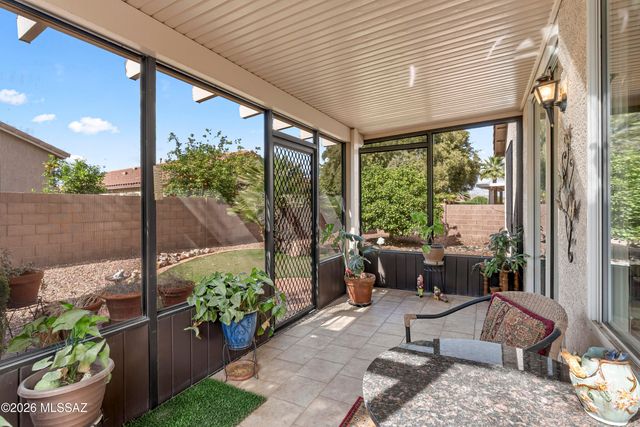 9461 N Twinkling Shadows Way, Tucson, AZ 85743