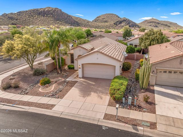 9461 N Twinkling Shadows Way, Tucson, AZ 85743