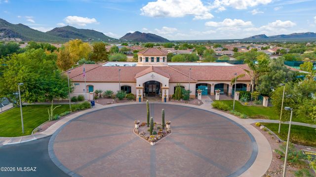 9461 N Twinkling Shadows Way, Tucson, AZ 85743