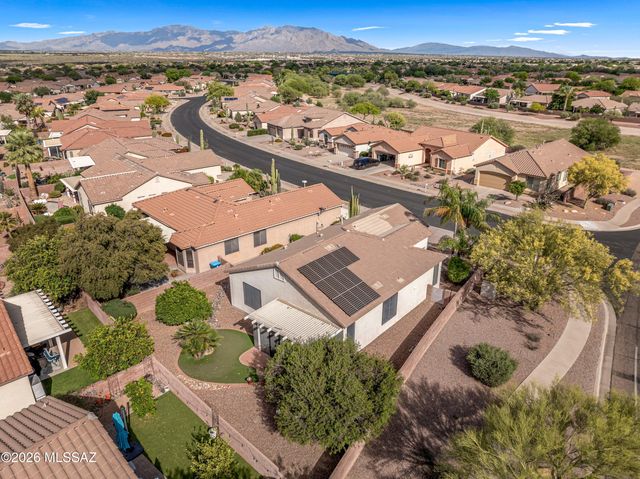 9461 N Twinkling Shadows Way, Tucson, AZ 85743