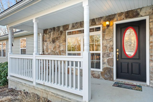 102 Torrey Pines Lane, Crossville, TN 38558