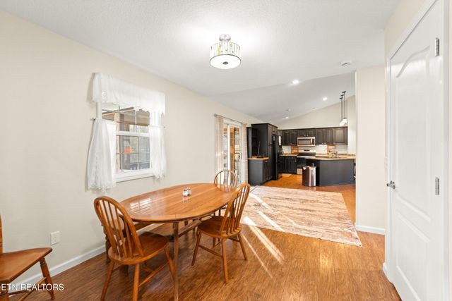 102 Torrey Pines Lane, Crossville, TN 38558