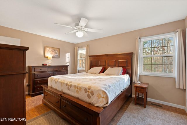 102 Torrey Pines Lane, Crossville, TN 38558