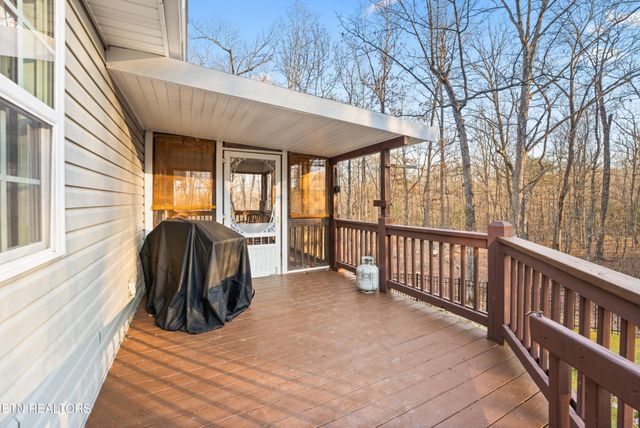 102 Torrey Pines Lane, Crossville, TN 38558