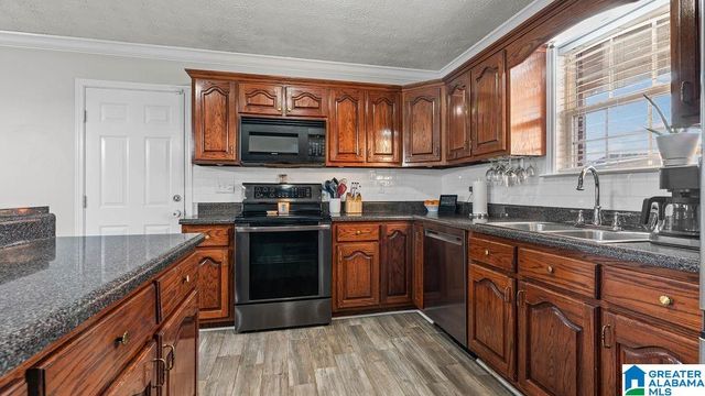 95 COUNTY ROAD 942, Clanton, AL 35045