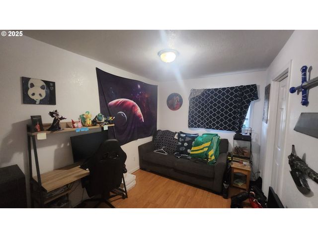 260 PLEASANT Ave, Roseburg, OR 97470